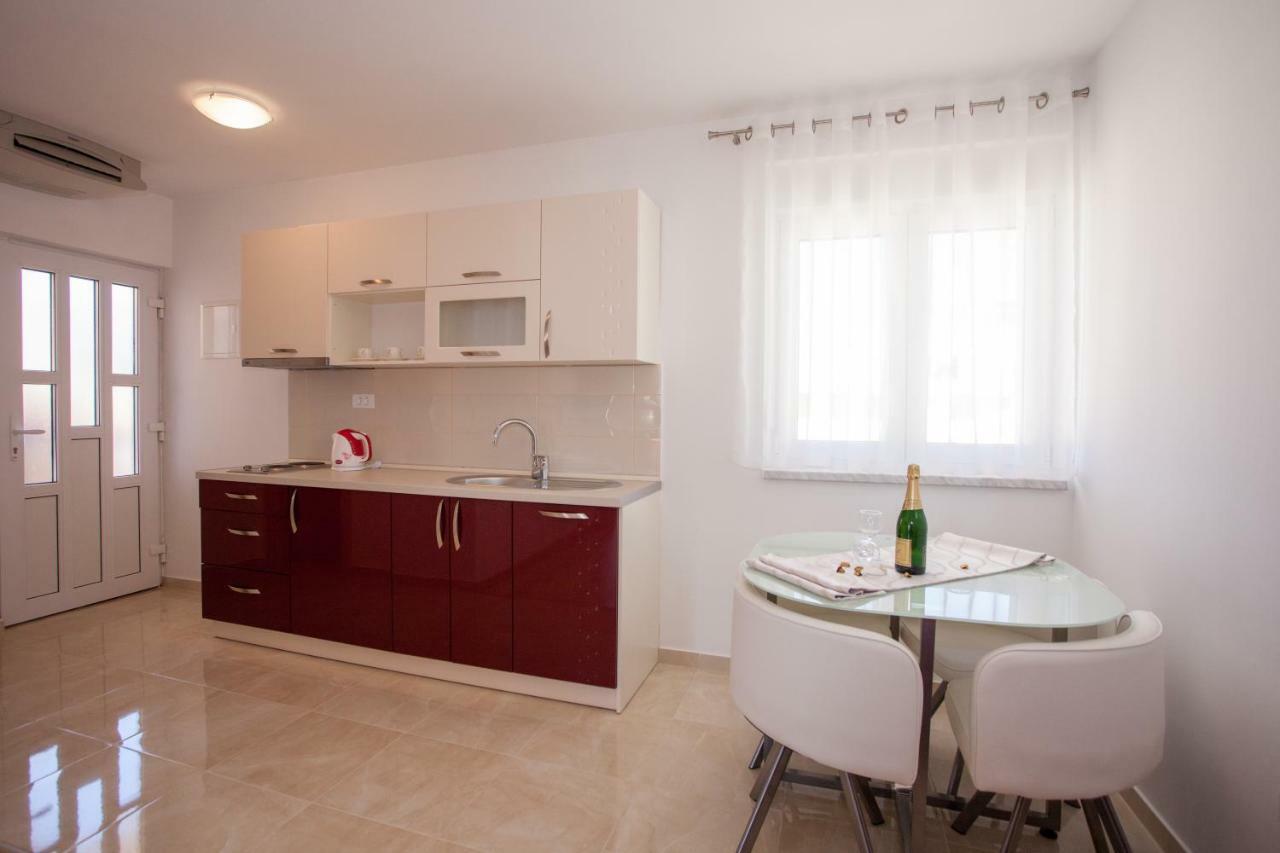 Apartments Mia 4&5 巴什卡沃达 外观 照片