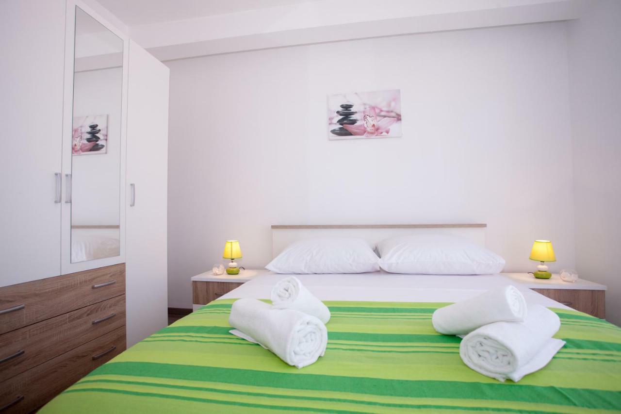 Apartments Mia 4&5 巴什卡沃达 外观 照片